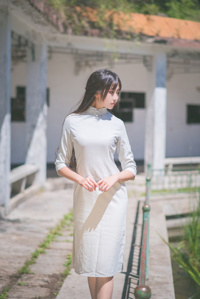 素问旗袍