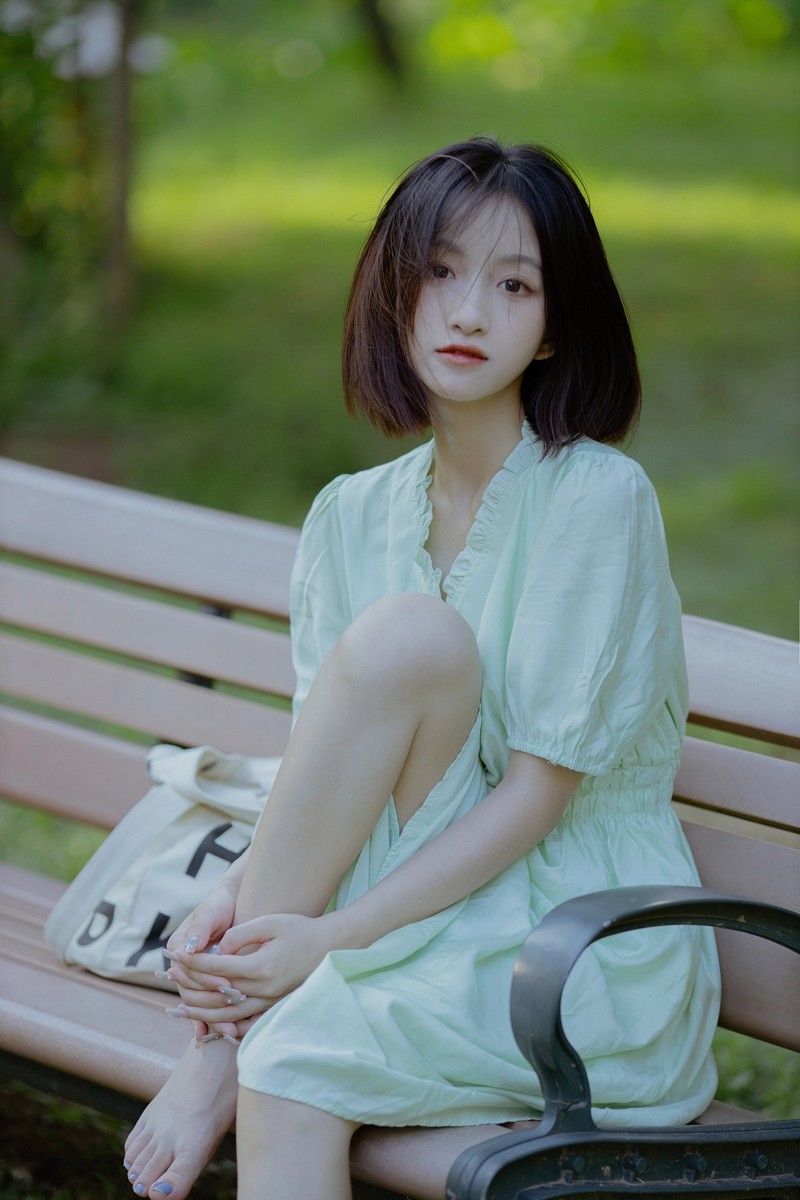 光和轻盈的夏日
