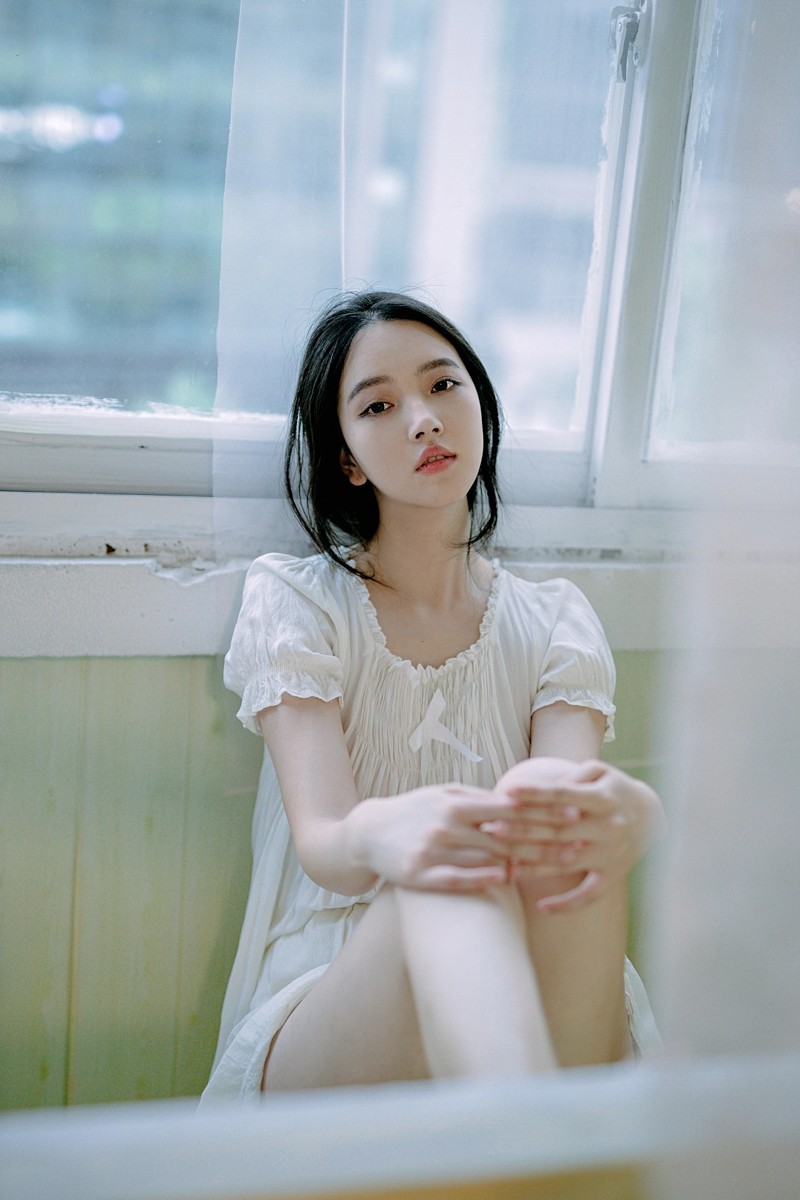 晚间白纱