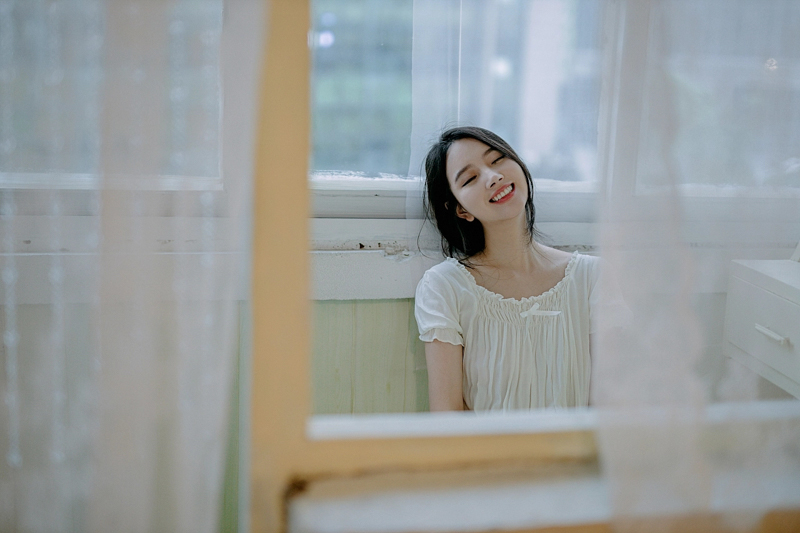 晚间白纱