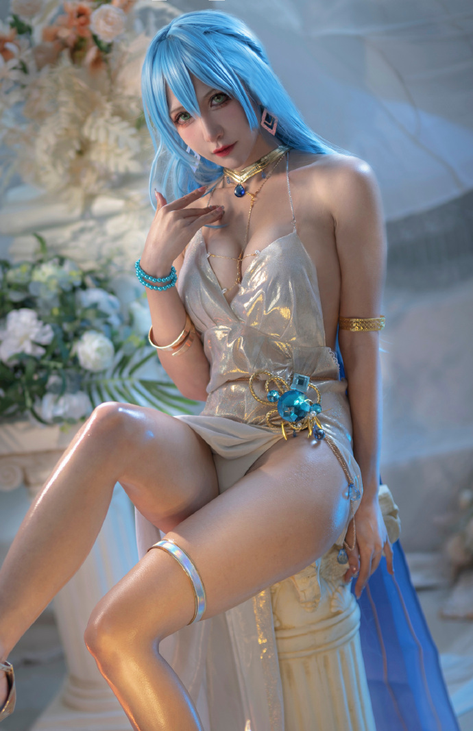 海伦礼服