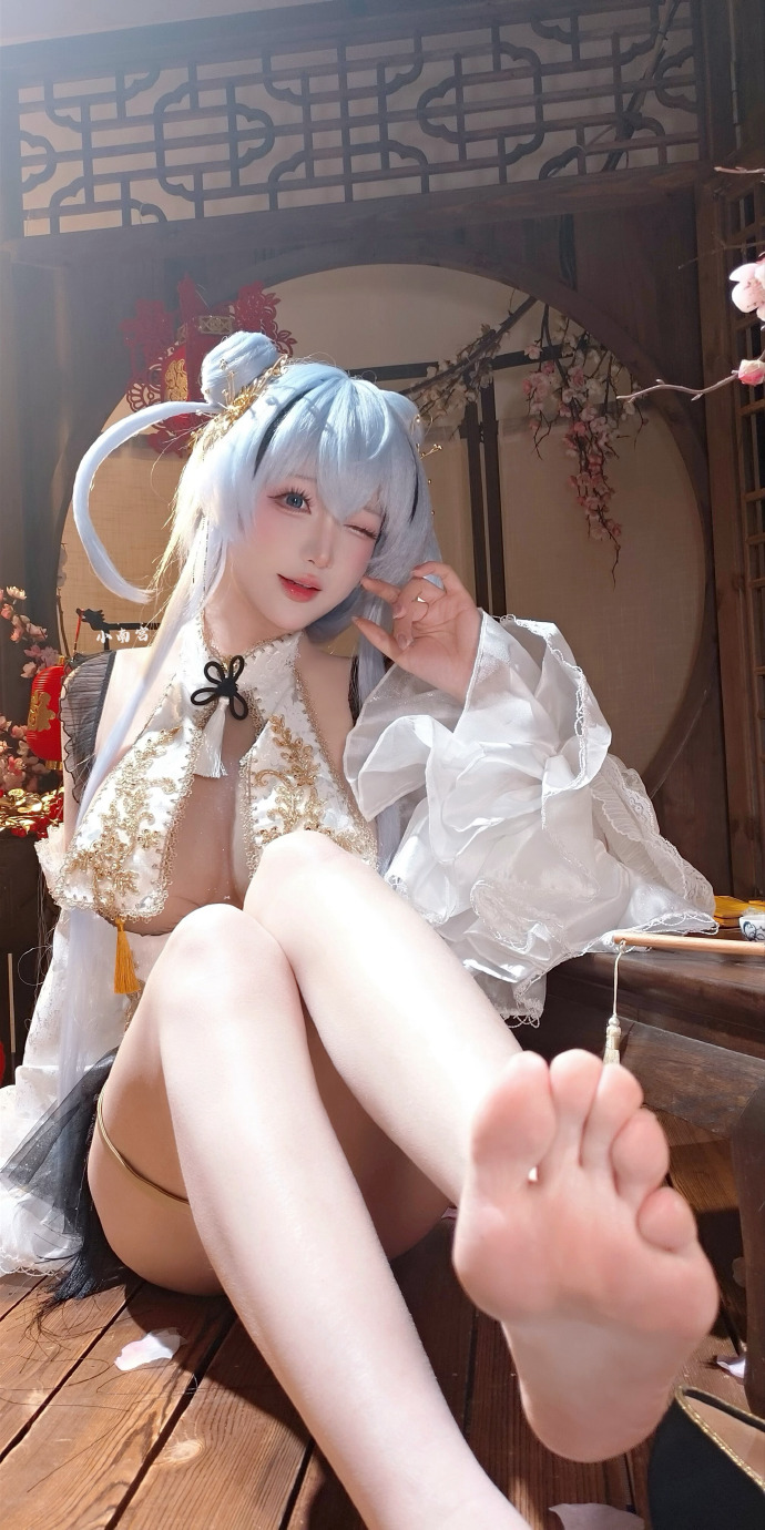 谢谢指挥官，愿意把好运分享给埃尔宾……来年，就算是埃尔宾，也会努力的！