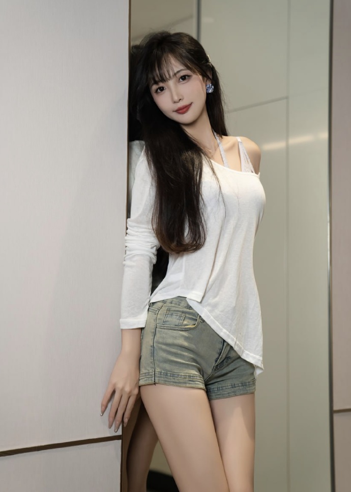 就喜欢干干净净的女孩纸