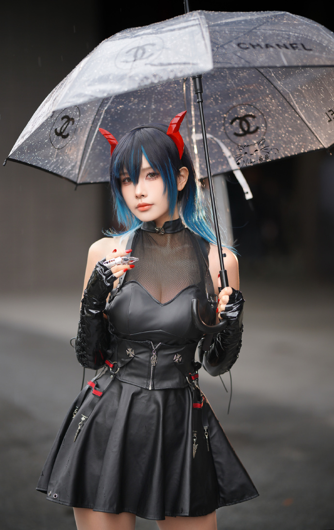 也算是无意中拍上雨景了！