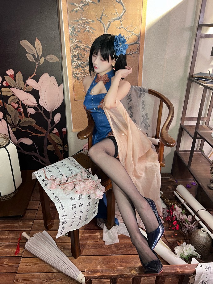 指挥官～建武的旗袍好看吗