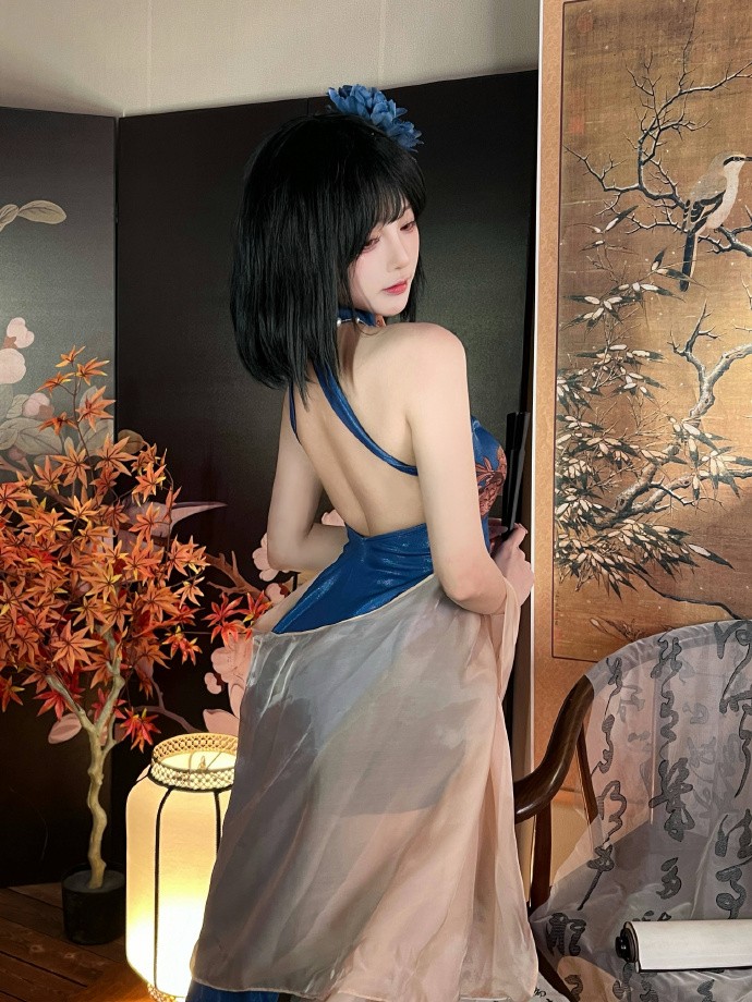 指挥官～建武的旗袍好看吗