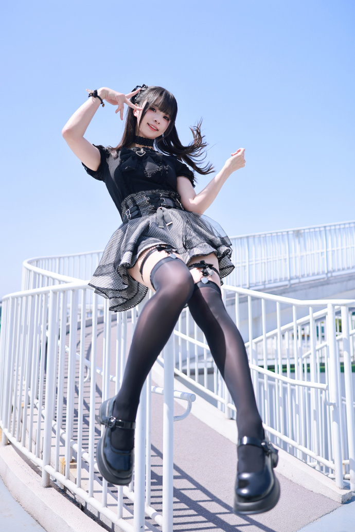 听到了吗！你的眼里只能有我！