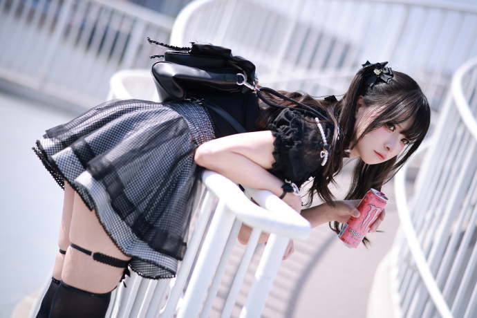 听到了吗！你的眼里只能有我！