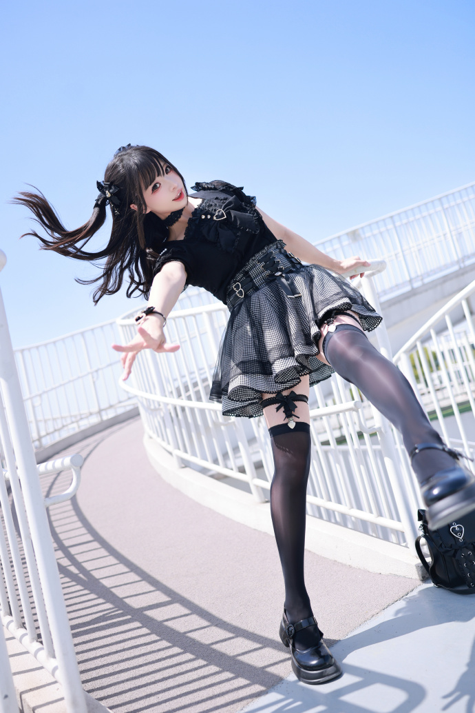 听到了吗！你的眼里只能有我！